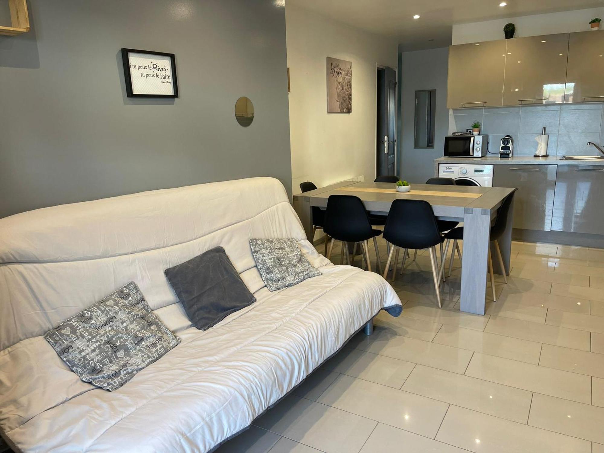 Appartement Villiers Sur Morin Proche De Disneyland מראה חיצוני תמונה